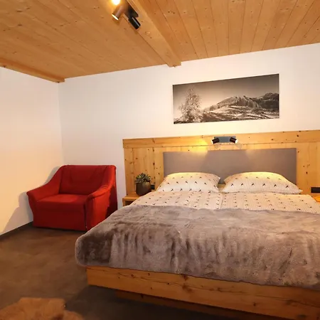Wolf Holiday home *
